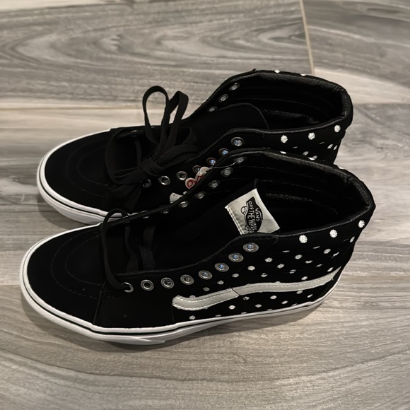 Vans - Picture 4 of 4